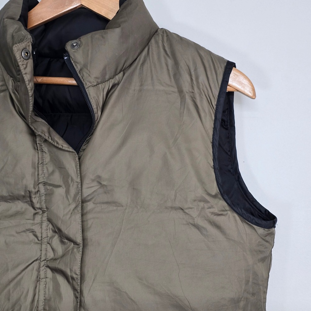 LL Bean Reversible Down Puffer Vest Womens S Olive Green Black Gorpcore Outdoor - Picture 3 of 15